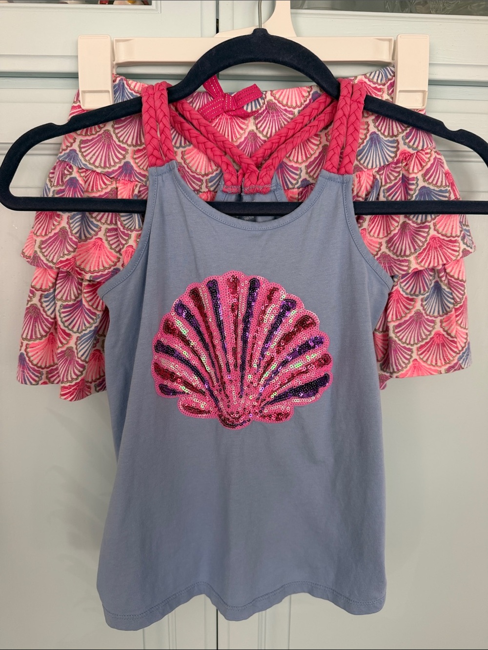 Tommy Bahama Girls Blue & Pink Tank Skirt Set with Pink Sequin Shell Size: M 7-8